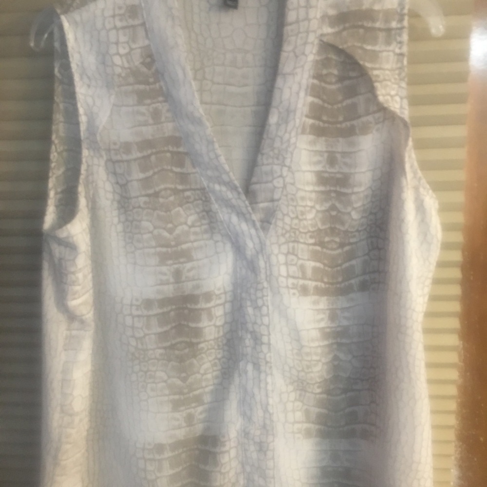 GREY AND WHITE SEE THROUGH BUTTON DIWN SHIRT